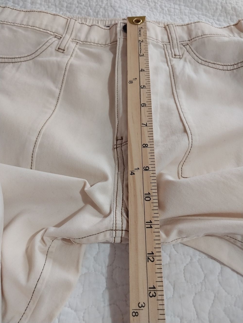 SO High-Rise Cargo Jeans in Cream with Contrast Stitching SIZE M - Picture 12 of 16